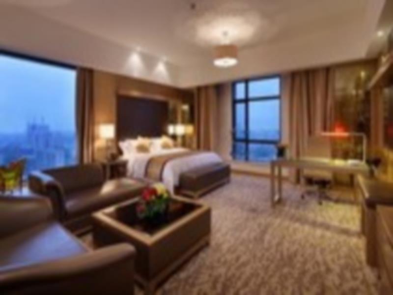 Sovereign Hotel Zhanjiang Exteriör bild